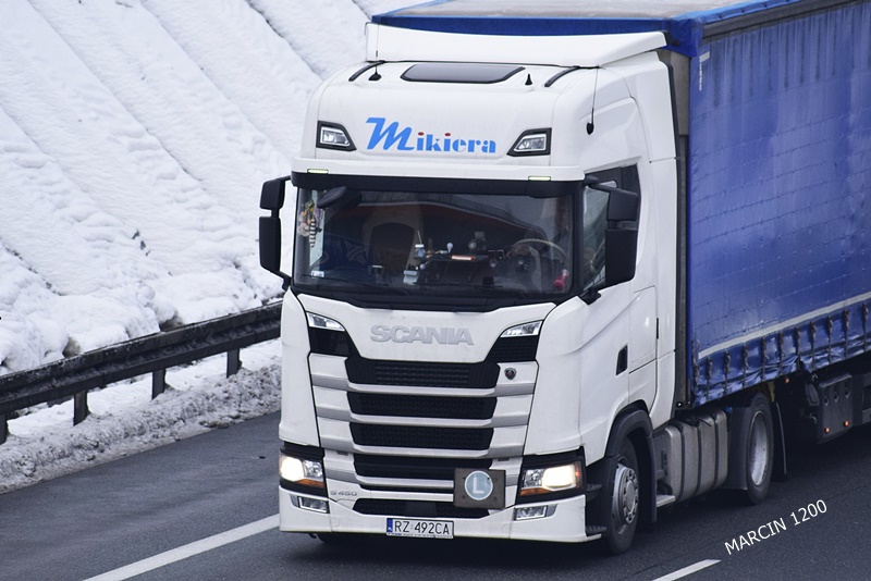 _DSC8484-crop-Mikiera-SCANIA R450 NG.JPG