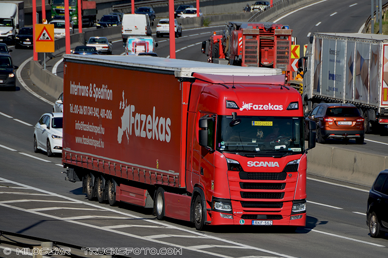 Scania_Fazekas_3174.JPG