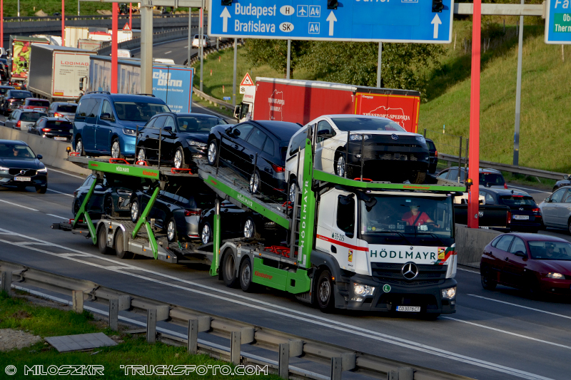 Mercedes Benz Actros MP4_Hodlmayr_3906.JPG