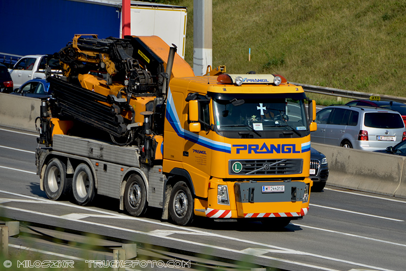Volvo FH2_Prangl_2083.JPG
