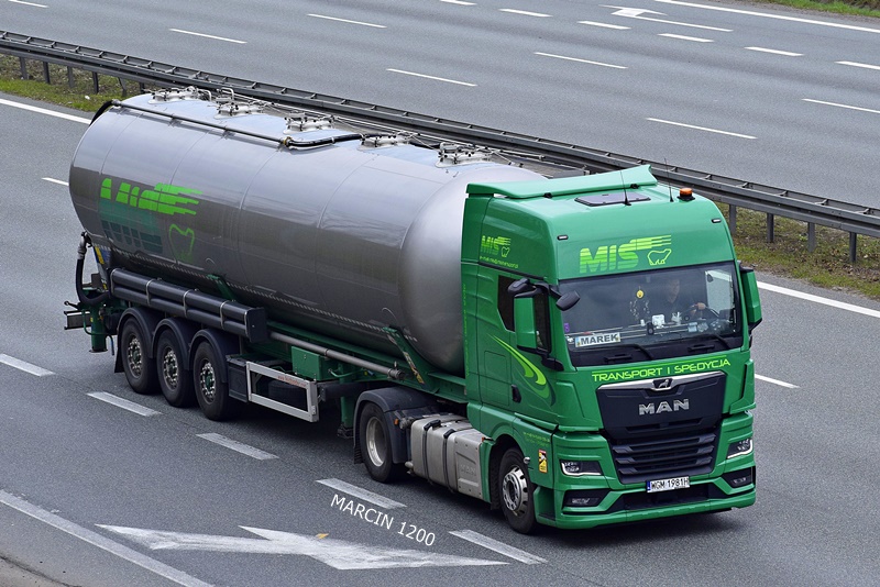 _DSC00011 (460)-crop-MIŚ TRANSPORT-MAN TGX II.JPG
