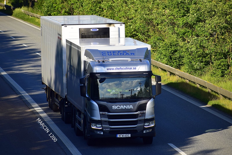 _DSC5009 CHEFS CULINAR-crop-SCANIA P360 NG - 25,25m.JPG