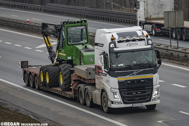 Volvo FH4 - XGiełda.jpg