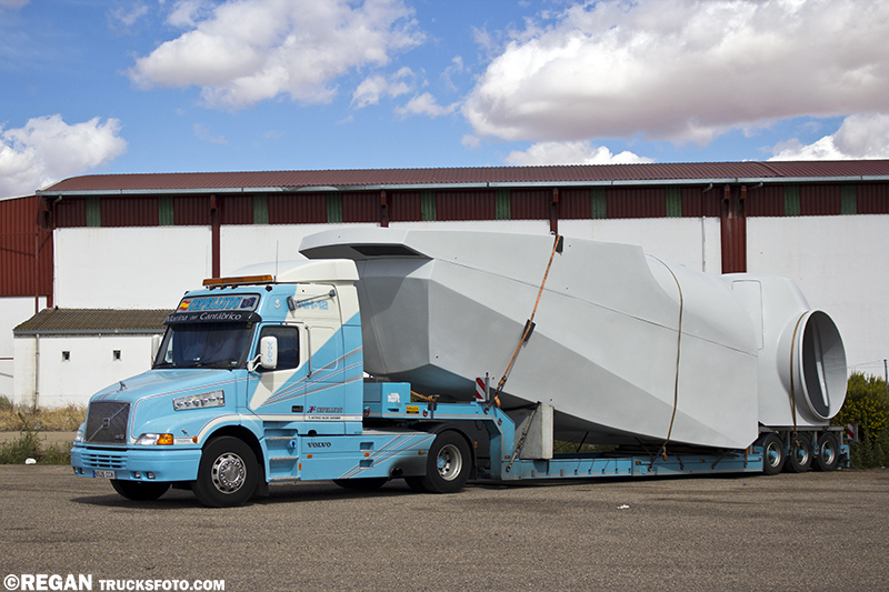 Volvo NH12 - Cepelludu.jpg