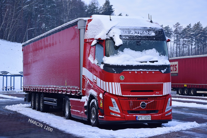 _DSC0860 AG TRANS-crop-VOLVO FH AERO.JPG
