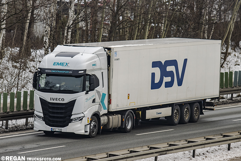 Iveco S-Way - Emex Transport.jpg