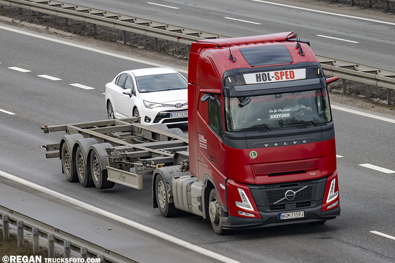 Volvo FH Aero - Hol-Sped.jpg