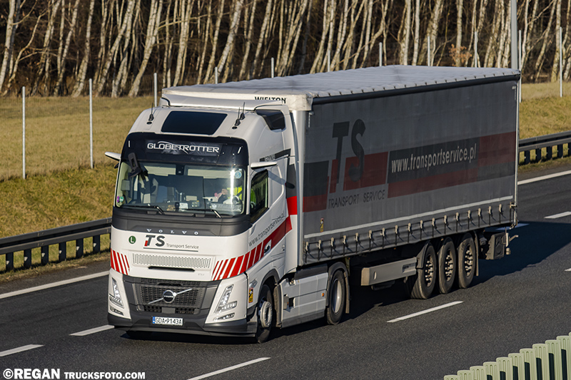 Volvo FH Aero - TS Gdynia.jpg