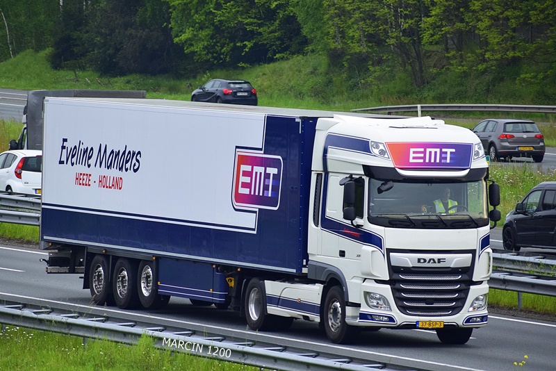 _DSC3925 EMT-crop-DAF XF 106 II.JPG