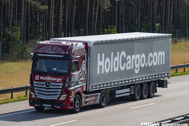 Mercedes-Benz Actros MP5 - HoldCargo.jpg