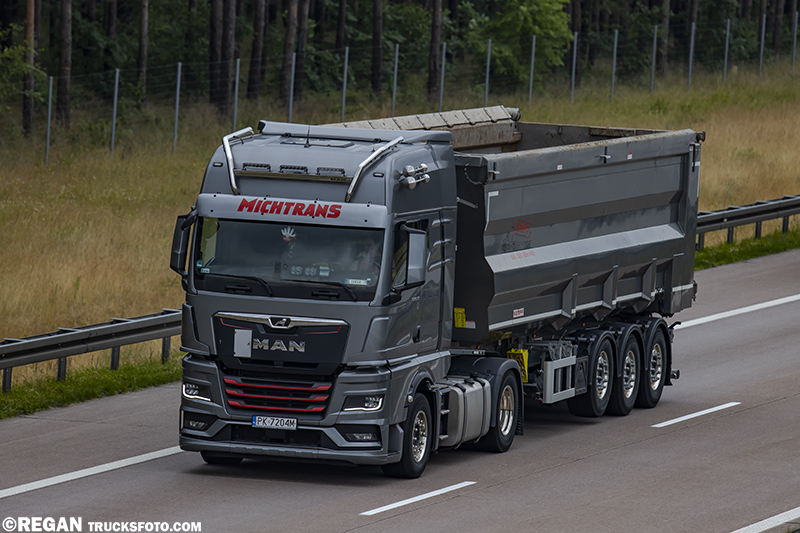 MAN TGX - Michtrans.jpg