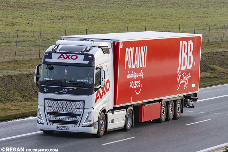 Volvo FH5 - Axo.jpg