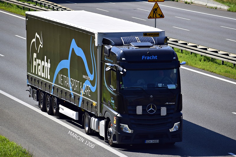 _DSC6299-crop-FRACHT-Mercedes-Benz Actros MP5.JPG