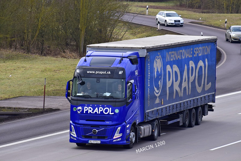 _DSC1332 PRAPOL-crop-VOLVO FH AERO.JPG