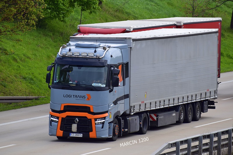 _DSC1357 LOGI TRANS-crop-RENAULT RANGE-T EVO.JPG