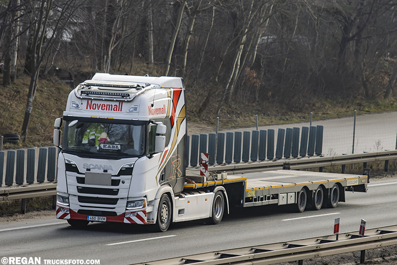 Scania R - Novemall.jpg
