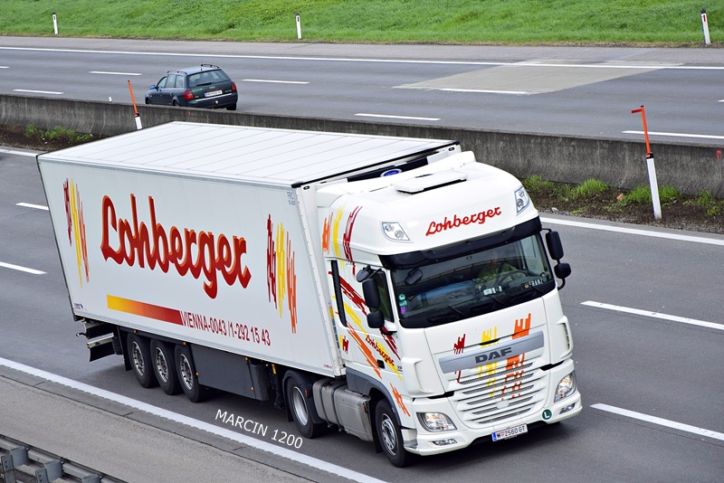 _DSC3270-crop-Lohberger-DAF XF106.JPG