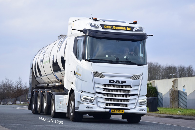 _DSC1247 GEBR.DUNNINK BV-crop-DAF XG.JPG