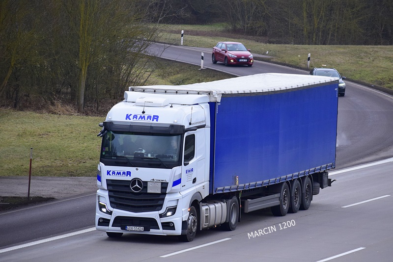 _DSC1396 KAMAR-crop-Mercedes-Benz ActrosL MP5.JPG