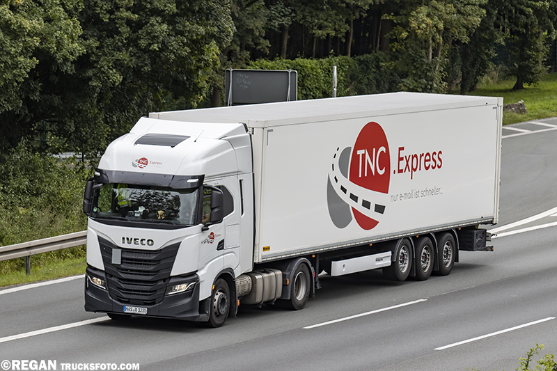 Iveco S-Way - TNC.Express.jpg