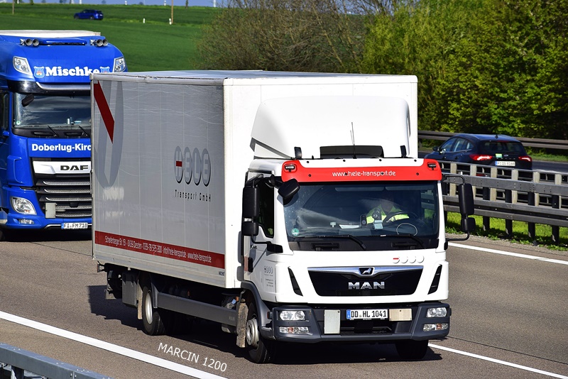 _DSC2474 HELE-crop-MAN TGL.JPG