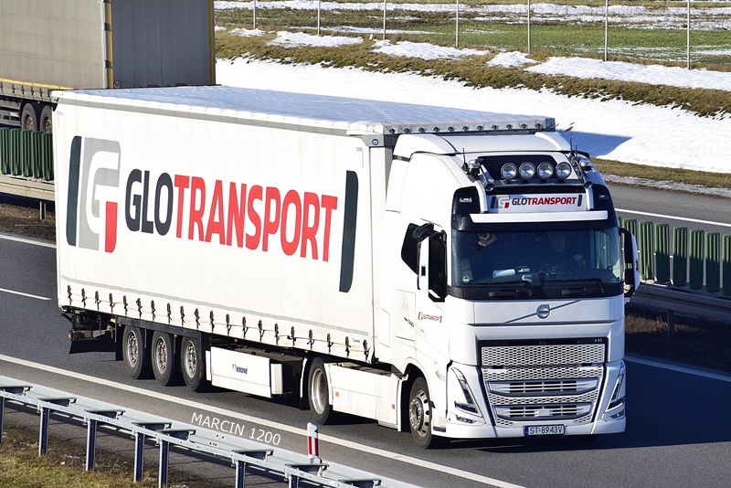 _DSC1012 GLOTRANSPORT-crop-VOLVO FH V-KRONE.JPG