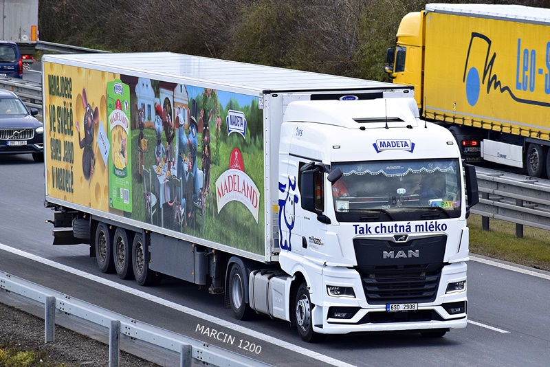 _DSC0227 MADETA-crop-MILKTRANS a.s.-MAN TGX II.JPG