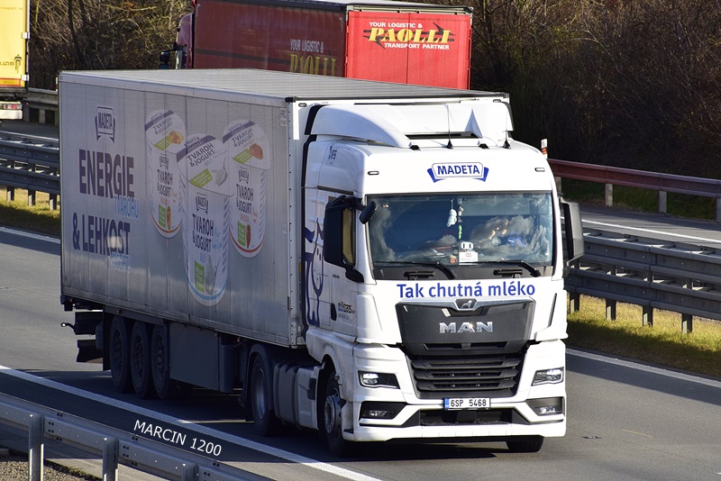 _DSC0494 MADETA-crop-MAN TGX II.JPG