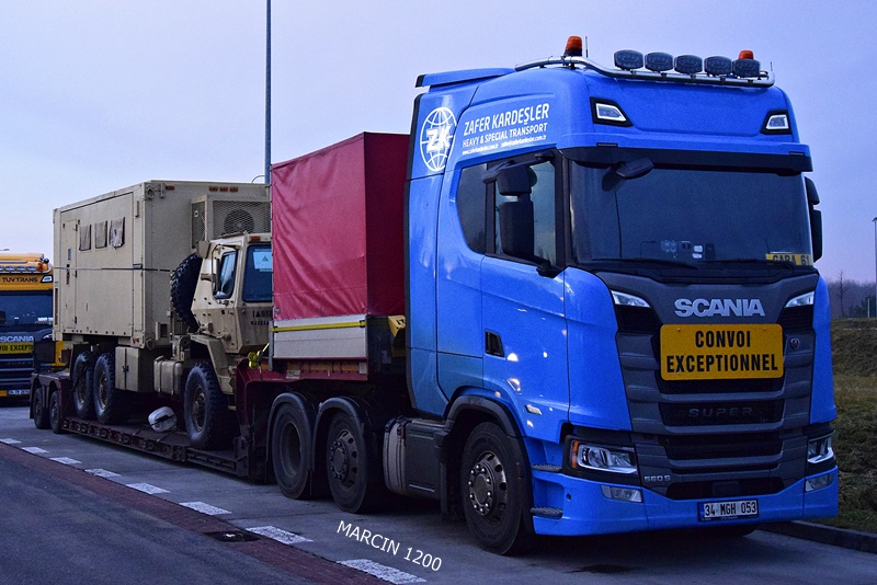 _DSC1152 ZAFER KARDESLER-crop-SCANIA S560.JPG