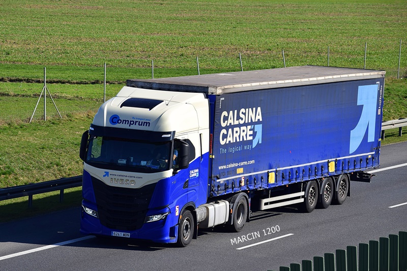 _DSC00011 (137)-crop-COMPRUM-IVECO S-WAY.JPG