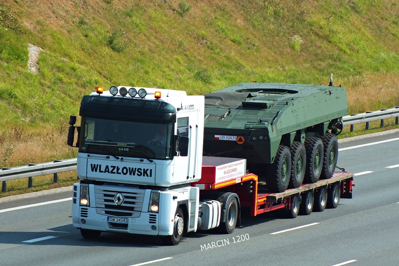 DSCF1231-crop-WLAZŁOWSKI-Renault Magnum.jpg