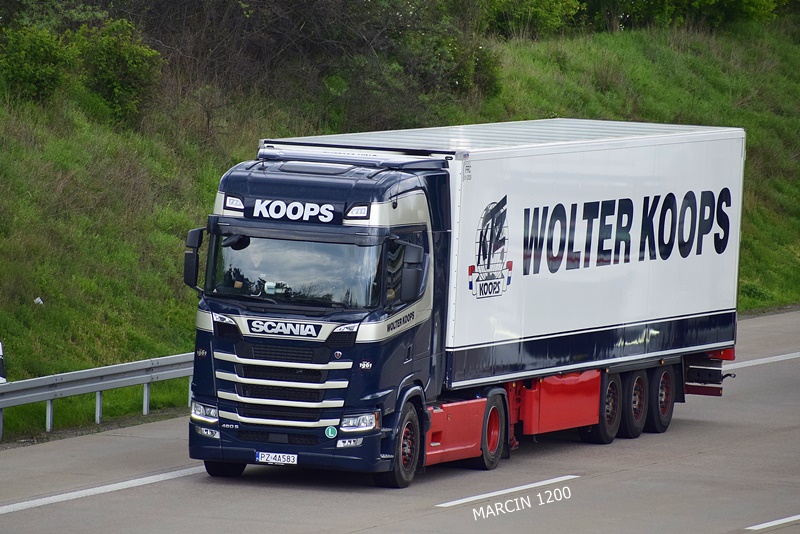 _DSC2034 KOOPS-crop-SCANIA S460.JPG