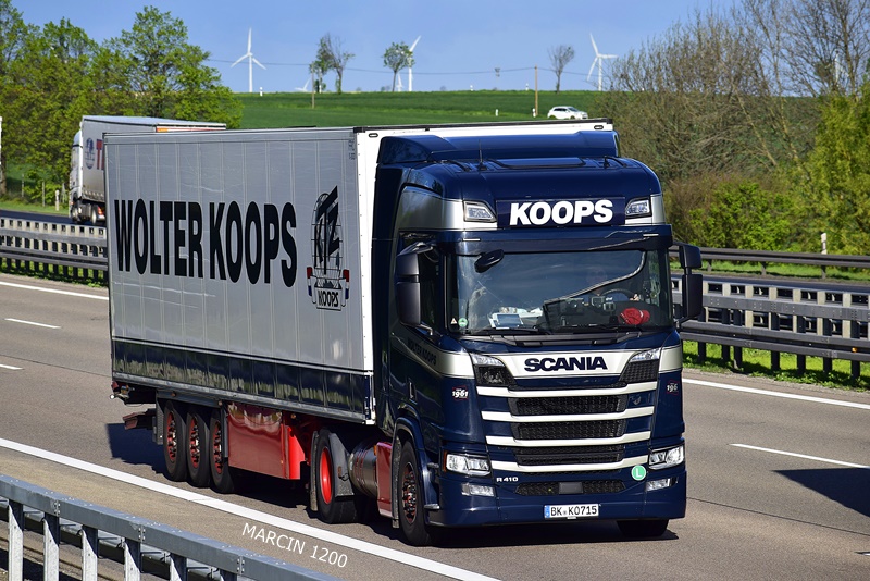 _DSC2435 KOOPS-crop-SCANIA R410 NG.JPG