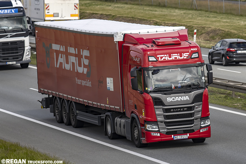 Scania 500S Super - Taurus.jpg