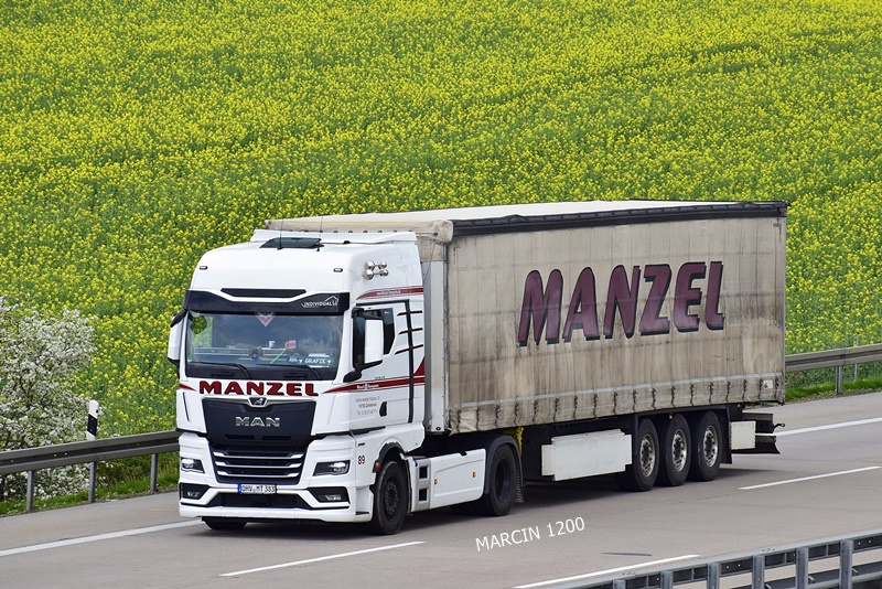 _DSC1909 MANZEL-crop-MAN TGX II.JPG