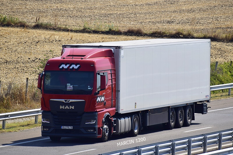 _DSC5337-crop-NN-MAN TGXII.JPG