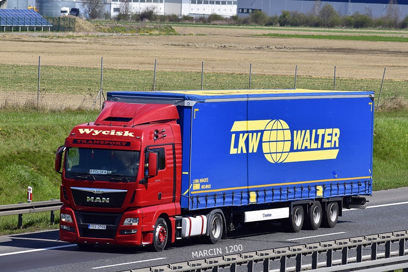 _DSC5615-crop-WYCISK-MAN TGX.JPG