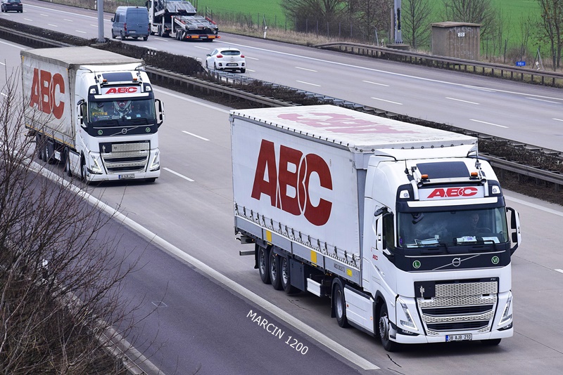 _DSC1412 ABC-crop-VOLVO FHV.JPG
