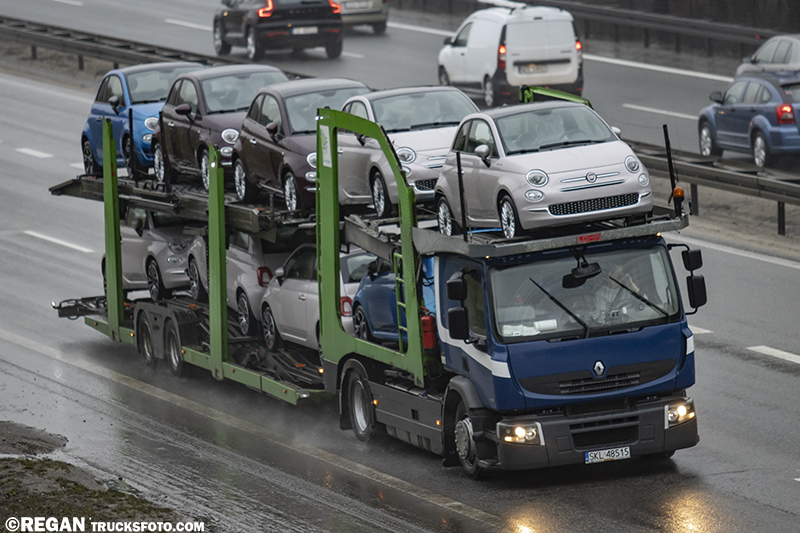 Renault Premium autotransporter.jpg