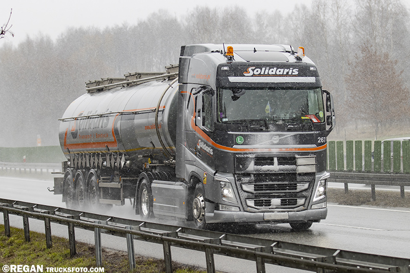 Volvo FH4 - Solidaris.jpg