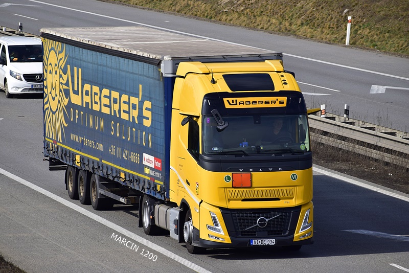 _DSC2594 WABERERS-crop-VOLVO FH AERO.JPG