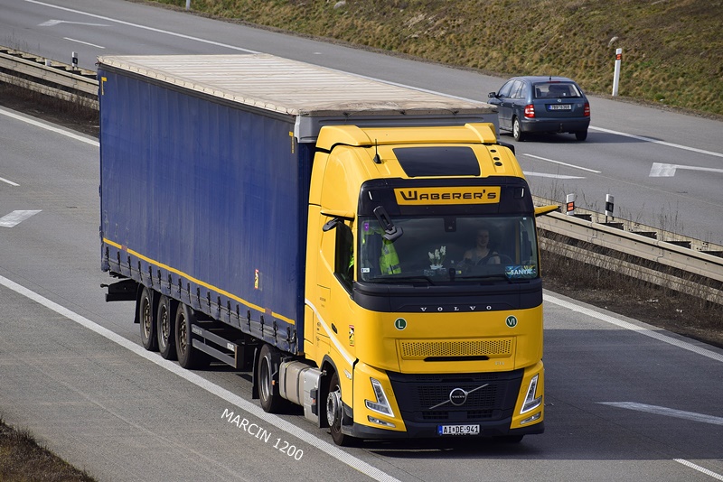 _DSC2868 WABERERS-crop-VOLVO FH AERO.JPG