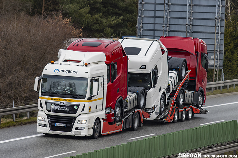 MAN TGX - Megamot.jpg
