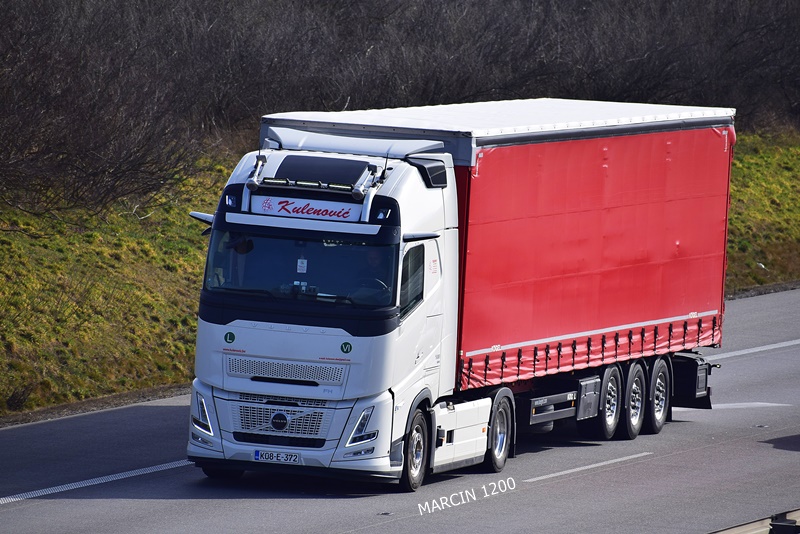 _DSC2220 KULENOVIC-crop-VOLVO FH AERO.JPG