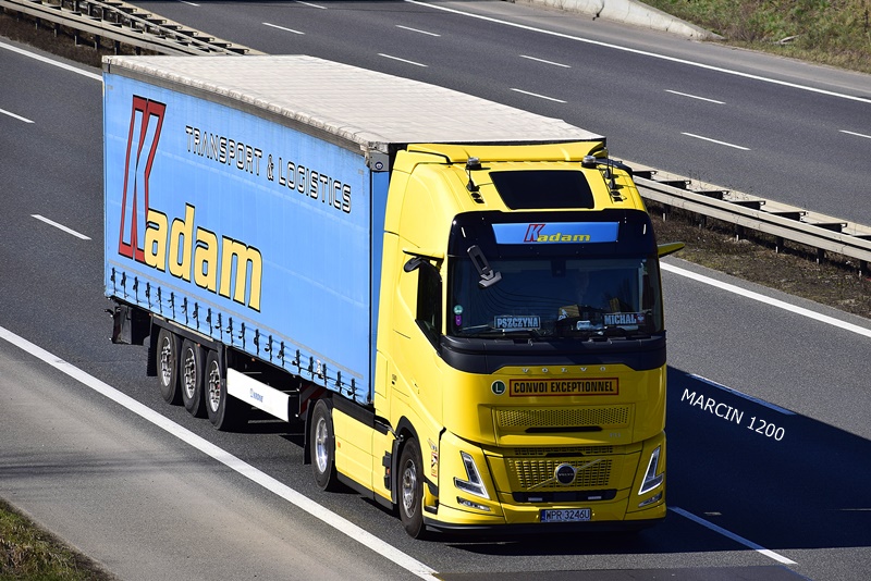 _DSC3197 KADAM-crop-VOLVO AERO.JPG