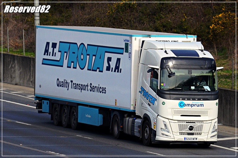 DSC_9810.JPG Trota.JPG