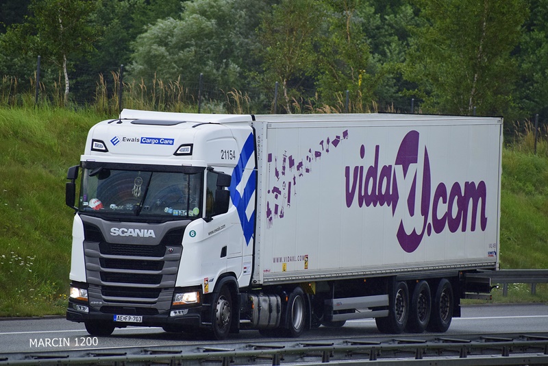 _DSC00011 (1247)-crop-EWALS-SCANIA S.JPG