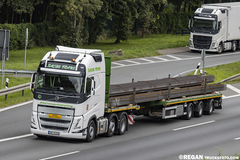 Volvo FH5 - Sachs Trans.jpg