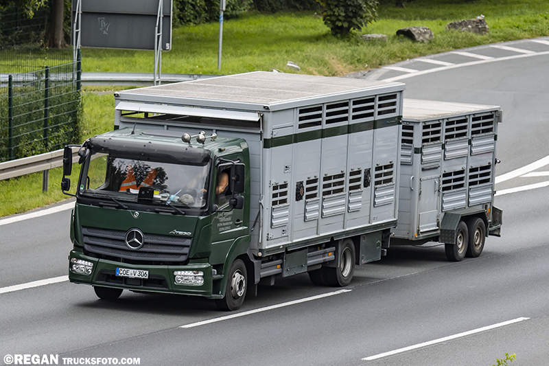 Mercedes-Benz Atego - Venneker.jpg
