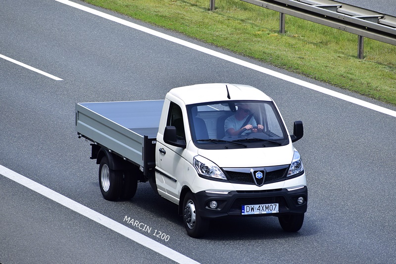 _DSC00011 (889)-crop-PIAGGIO.JPG